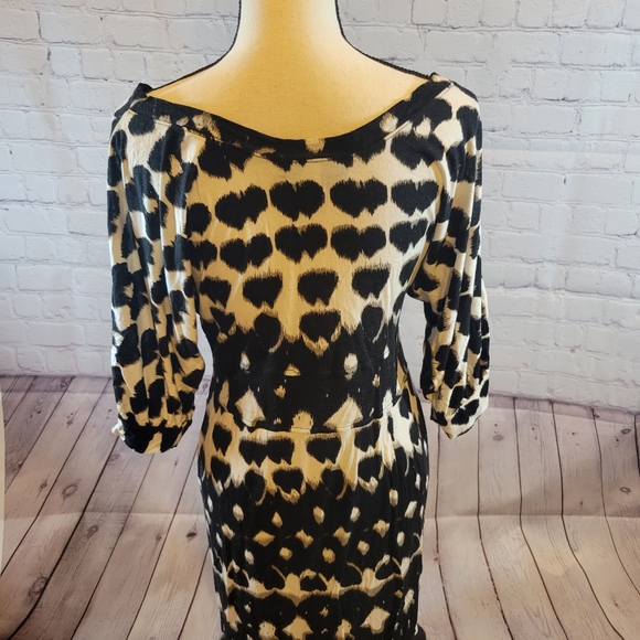 Pyramid Collection Animal Print Mini Dress - Picture 4 of 5